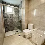 Ybh Ecuador 4, 5 * Vigo