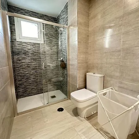Ybh Ecuador 4, 5 * Vigo