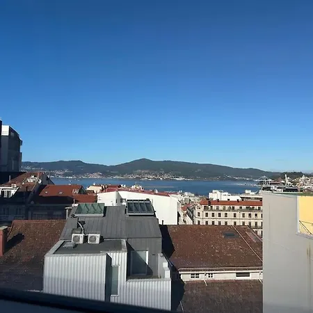 Vistas Al Mar En El Centro, * Vigo