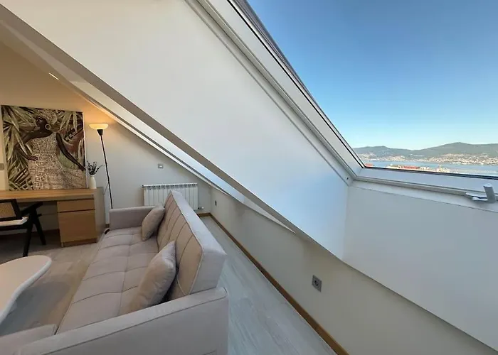 Ybh Ecuador 4, 5 Vigo